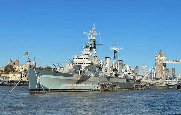 現在は博物館船HMSベルファスト号